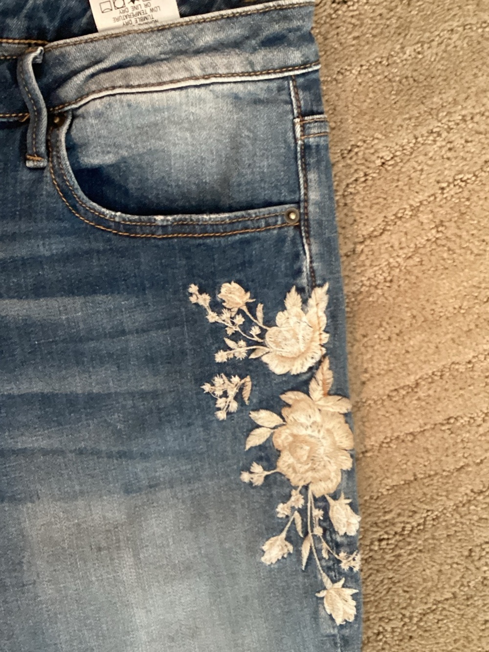 DRIFTWOOD Kelly Bootcut Jeans with Floral Embroidery - Picture 3 of 9
